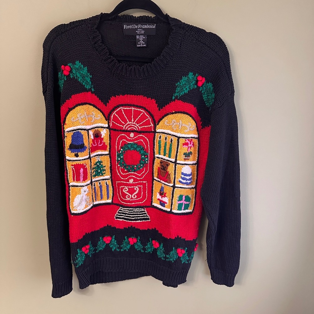 Foret De Framboise Sz M Ugly Christmas Sweater Door Wreath Holiday Storefront‎